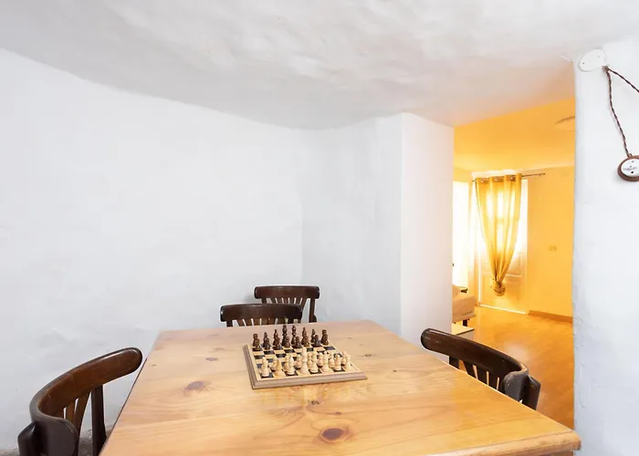 Live Tata Casa Con Jardin Y Vistas